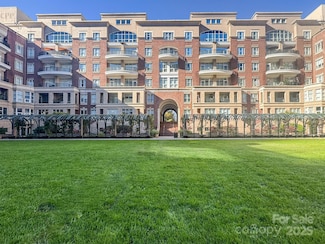 400 N Church St Unit 420, Charlotte, NC 28202