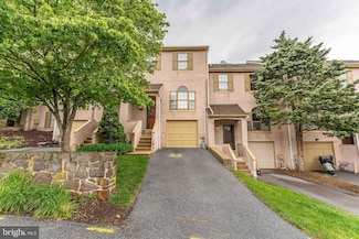 3205 Stoneham Dr Unit 3205D, West Chester, PA 19382