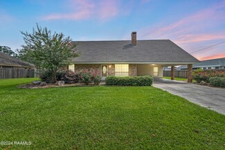 709 Bellevue Plantation Rd, Lafayette, LA 70503