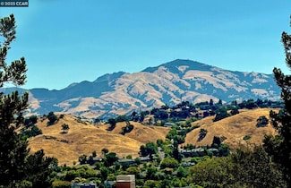 1824 Stanley Dollar Dr Unit 4C, Walnut Creek, CA 94595