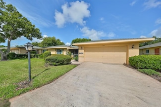 1409 Ingram Dr Unit 75, Sun City Center, FL 33573