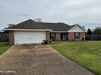 7261 Tumbleweed Dr, Byram, MS 39272