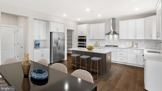 1013 Mariwill Dr, Quakertown, PA 18951