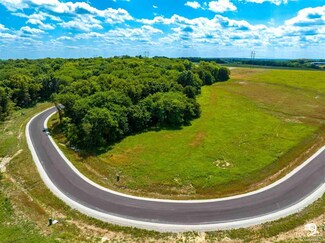 00000 Wildwood Cir, Wamego, KS 66547