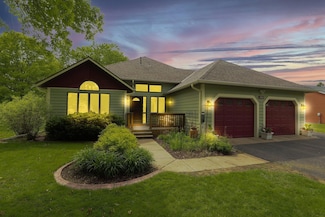 1805 7th Ave N, Sartell, MN 56377