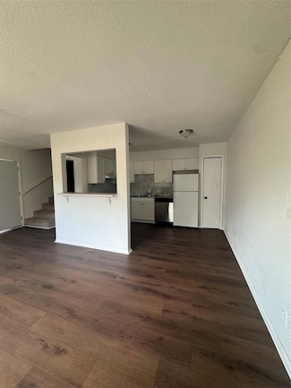 4908 W Gate Blvd, Austin, TX 78745