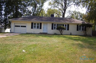 7141 Dorr St, Toledo, OH 43615