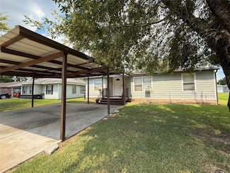 2000 W Humble St, Baytown, TX 77520