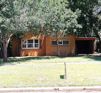 1037 1037 W Hickory Ave, Duncan, OK 73533