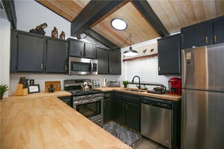861 Thrush Dr Unit 30, Big Bear Lake, CA 92315