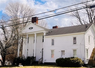 114 Main St, Morris, NY 13808