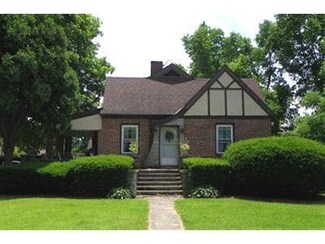 126 E Main St, Midland, OH 45148