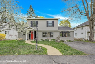 224 N Abington Rd, Clarks Green, PA 18411