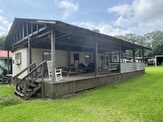 185 Hodges Camp Rd, Woodville, MS 39669