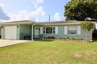 6574 43rd Ave N, Kenneth City, FL 33709