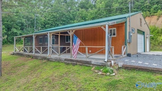 1228 Mat Morrow Rd, Arab, AL 35016