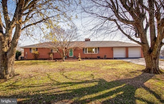 8 Weaver Meadows Rd, Conowingo, MD 21918