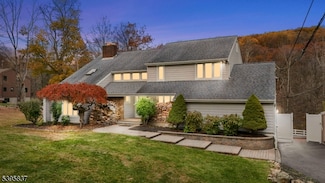 162 River Rd, Hackettstown, NJ 07840