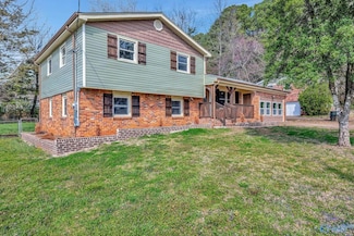 3702 Grantland Cir NW, Huntsville, AL 35810