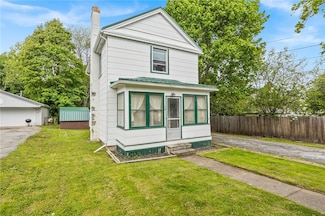 10 Clinton St, Bergen, NY 14416