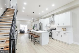 3229 Mercer St, Philadelphia, PA 19134