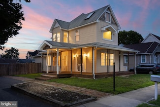 81 Hulme St, Mount Holly, NJ 08060