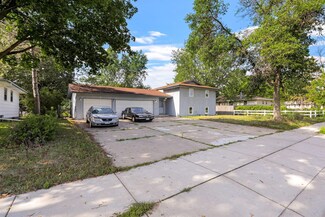5017 Brookdale Dr N, Brooklyn Park, MN 55443