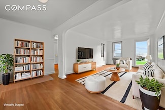 286 Corbin Place Unit D1, Brooklyn, NY 11235