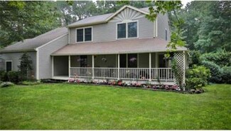 4 Spring Hill Ct, Newbury, MA 01922
