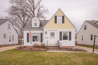 376 E 330th St, Willowick, OH 44095