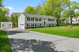 63 Currier St, Methuen, MA 01844