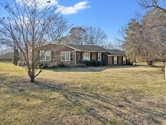 129 Rainbow Place, La Vergne, TN 37086