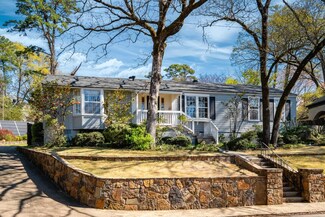 349 Crystal Ct, Little Rock, AR 72205
