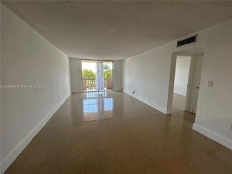 1800 Sans Souci Blvd Unit 431, North Miami, FL 33181