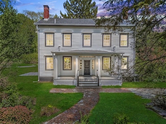 1035 Noxon Rd, Lagrangeville, NY 12540
