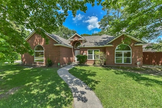406 Caesars Cir, New Caney, TX 77357