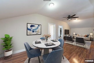 132 Paris Ave, Northvale, NJ 07647