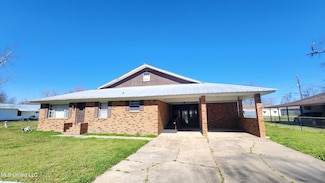 205 Jefferson St, Vidalia, LA 71373