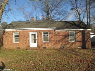 105 N Beaver Dam Rd, Waverly, VA 23890