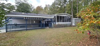 210 Spar Ct, Hampstead, NC 28443