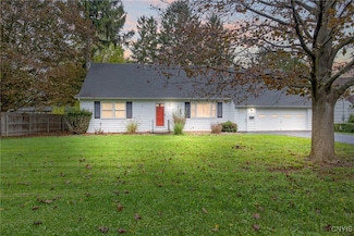 108 Canfield Dr, Syracuse, NY 13219