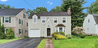1815 Asylum Ave, West Hartford, CT 06117