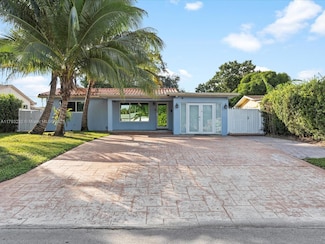 6820 SW 9th St, Pembroke Pines, FL 33023