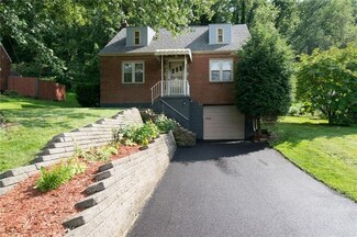1089 Greenlawn Dr, Pittsburgh, PA 15220