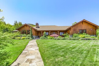 518 Crowson Rd, Ashland, OR 97520