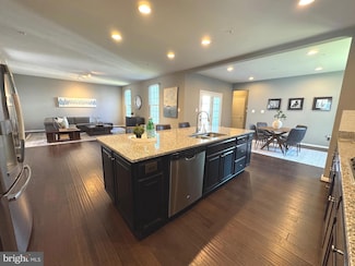 14032 Godwit St, Clarksburg, MD 20871