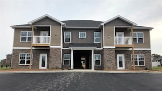221 Spring Creek Ave, Bowling Green, KY 42101