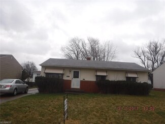 6651 Basswood Dr, Bedford, OH 44146