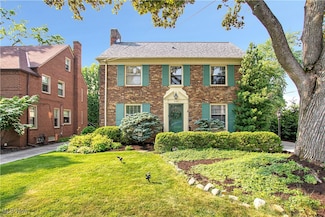 21106 Morewood Pkwy, Rocky River, OH 44116