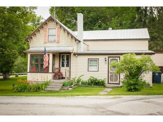 23 Hanna Rd, Highgate Center, VT 05459